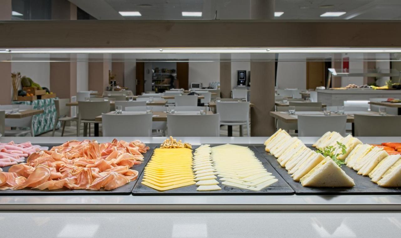 Checkin Madrid Mostoles Eksteriør billede